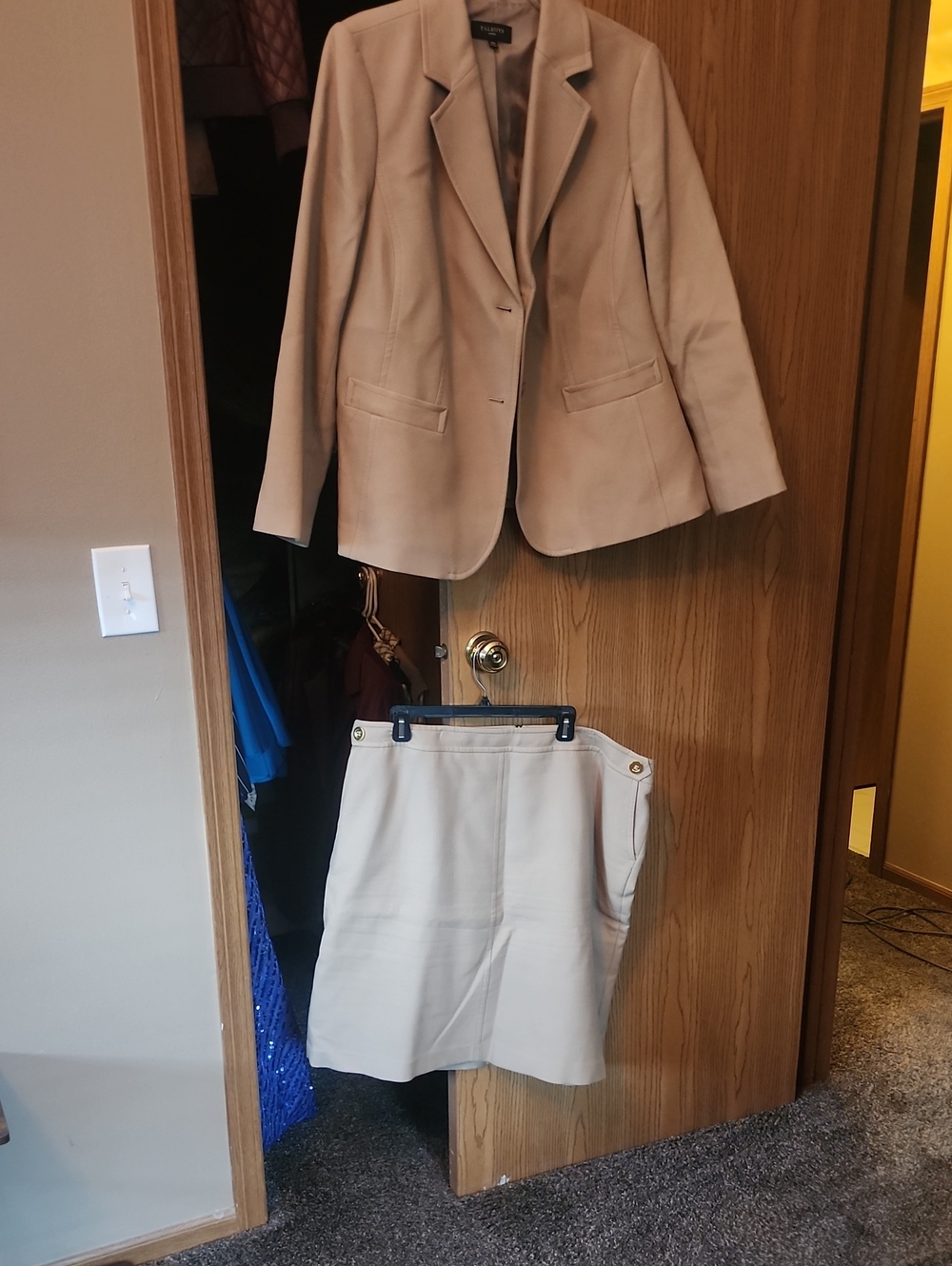 Talbots Light Beige Women's Blazer and Skirt Set